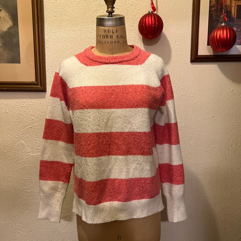 Caslon Cozy Striped Crew Neck Fuzzy Sweater Size S - Picture 4 of 14